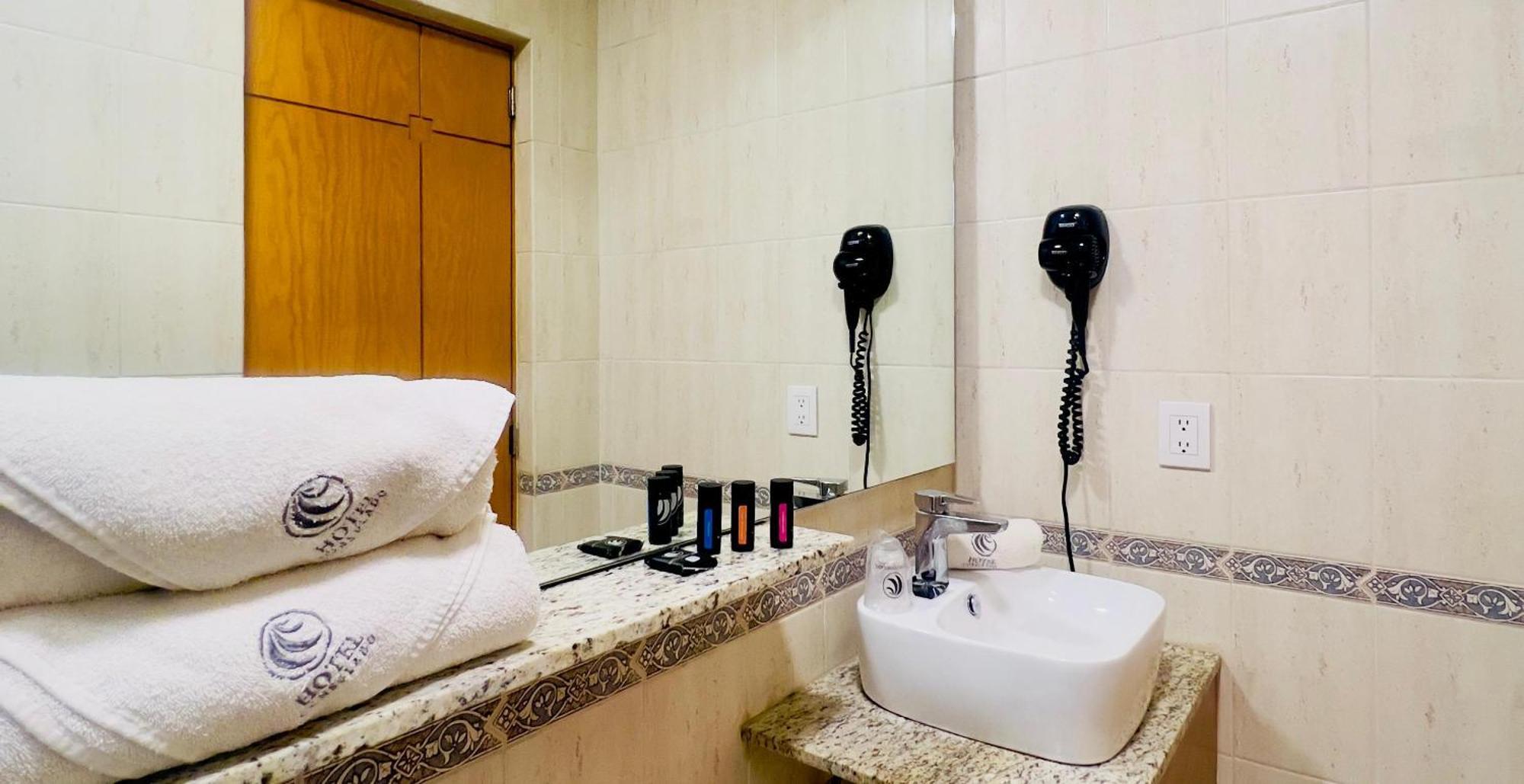 Hotel Consulado Guadalajara Bagian luar foto